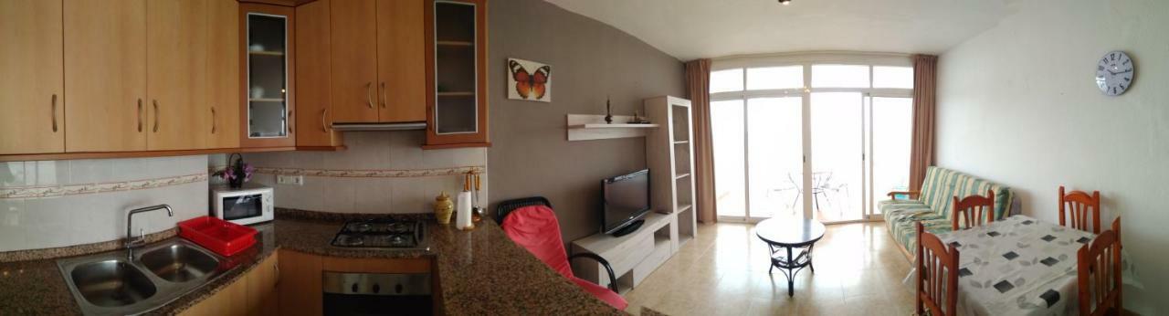Apartamento En Primera Linea De Mar Sant Carlos de la Ràpita Eksteriør billede